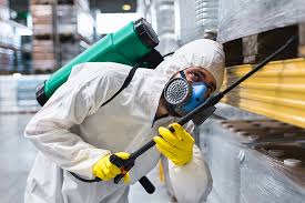 Best Pest Control for Warehouses  in Menomonie, WI